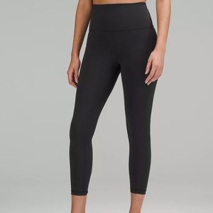 lululemon Wunder Train Tight with Pockets 25”
